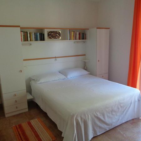 Bed and Breakfast Le Gardenie Da Fil Бордигера Экстерьер фото