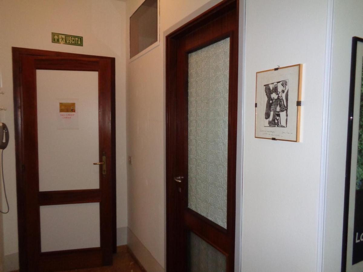 Bed and Breakfast Le Gardenie Da Fil Бордигера Экстерьер фото