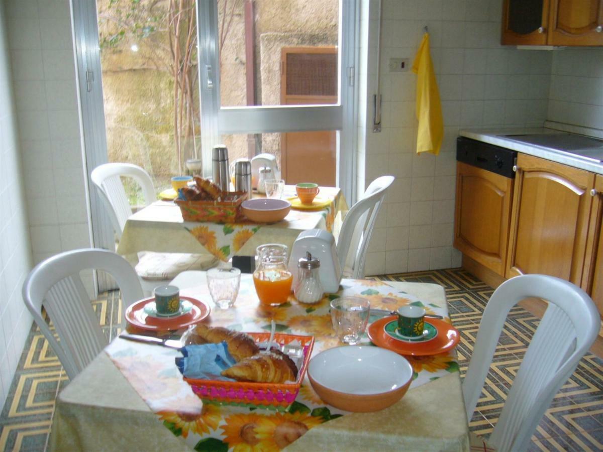 Bed and Breakfast Le Gardenie Da Fil Бордигера Экстерьер фото